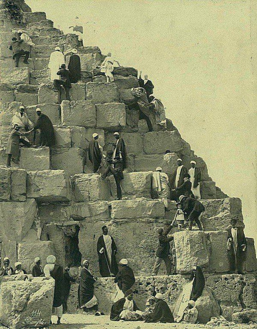 Сходження на Велику піраміду в Гізі, Єгипет, 19 століття