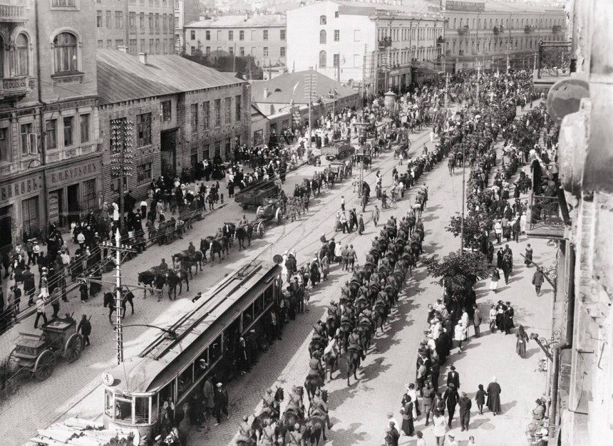 Співпраця в історії: Українсько-Польський військовий парад 1920 року